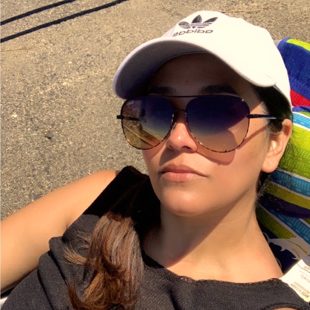 Meet your Posher, Monica